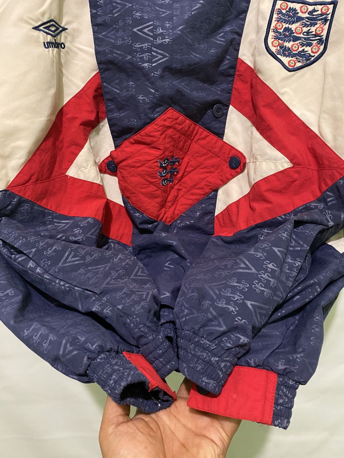 Umbro A Set of Jackets Umbro England national team 1990/1992 Size US L / EU 52-54 / 3 - 8 Thumbnail
