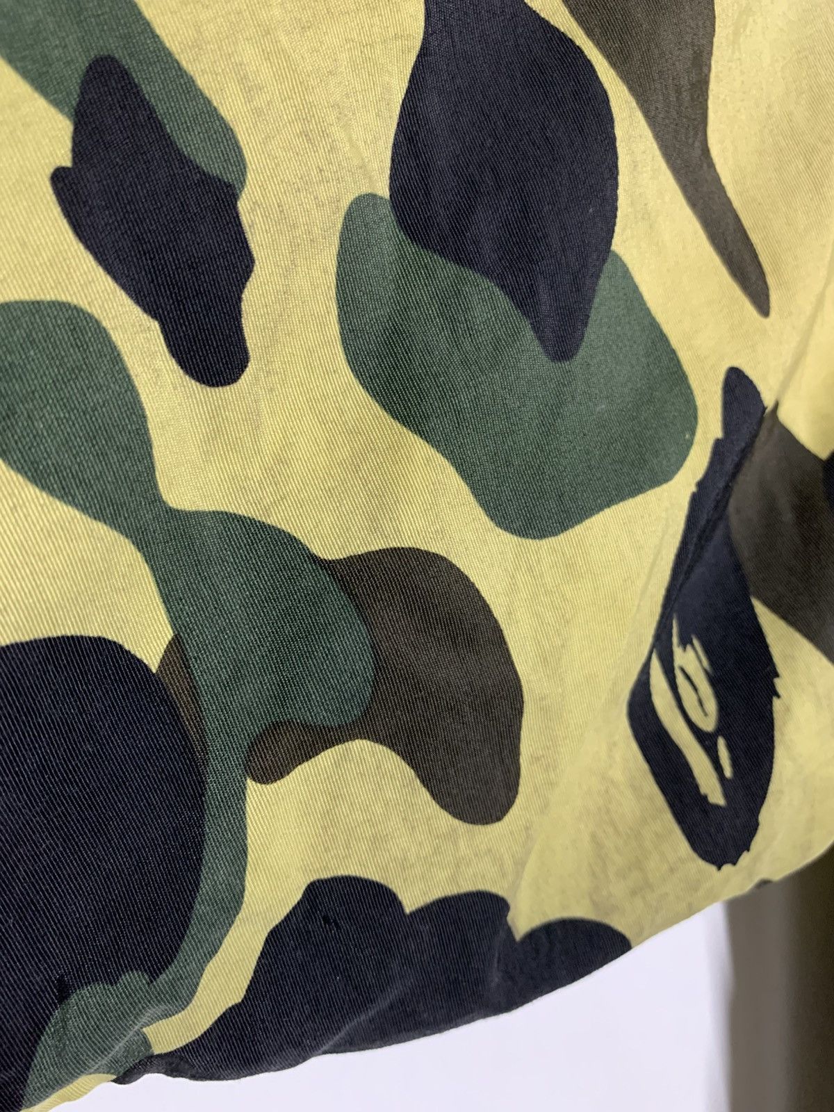 Bape Vintage BAPE 1st Camo Snowboard Puffer Down Jacket Size US L / EU 52-54 / 3 - 7 Thumbnail