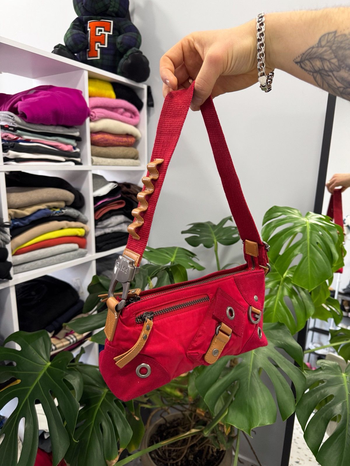 Guess Guess vintage Y2K bag Size ONE SIZE - 3 Thumbnail