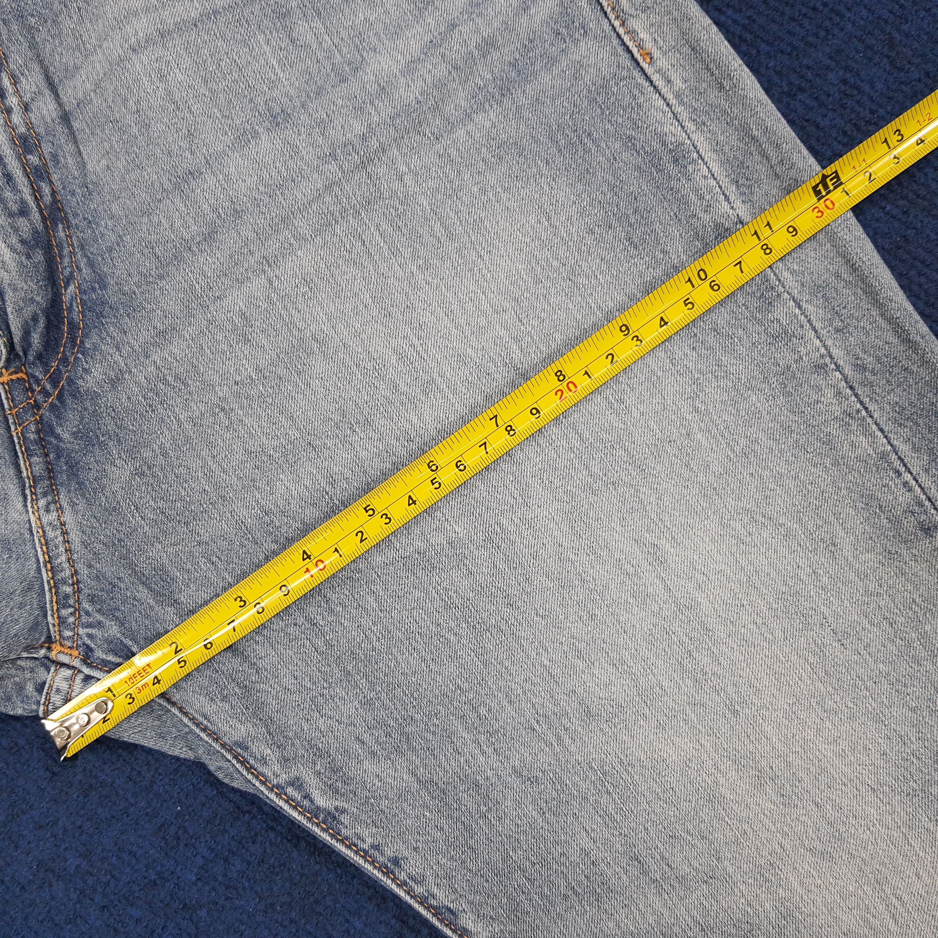 Levi's × Levi's Vintage Clothing × Vintage Vintage Levi's Premium San Francisco Distressed Jeans Size US 30 / EU 46 - 16 Thumbnail