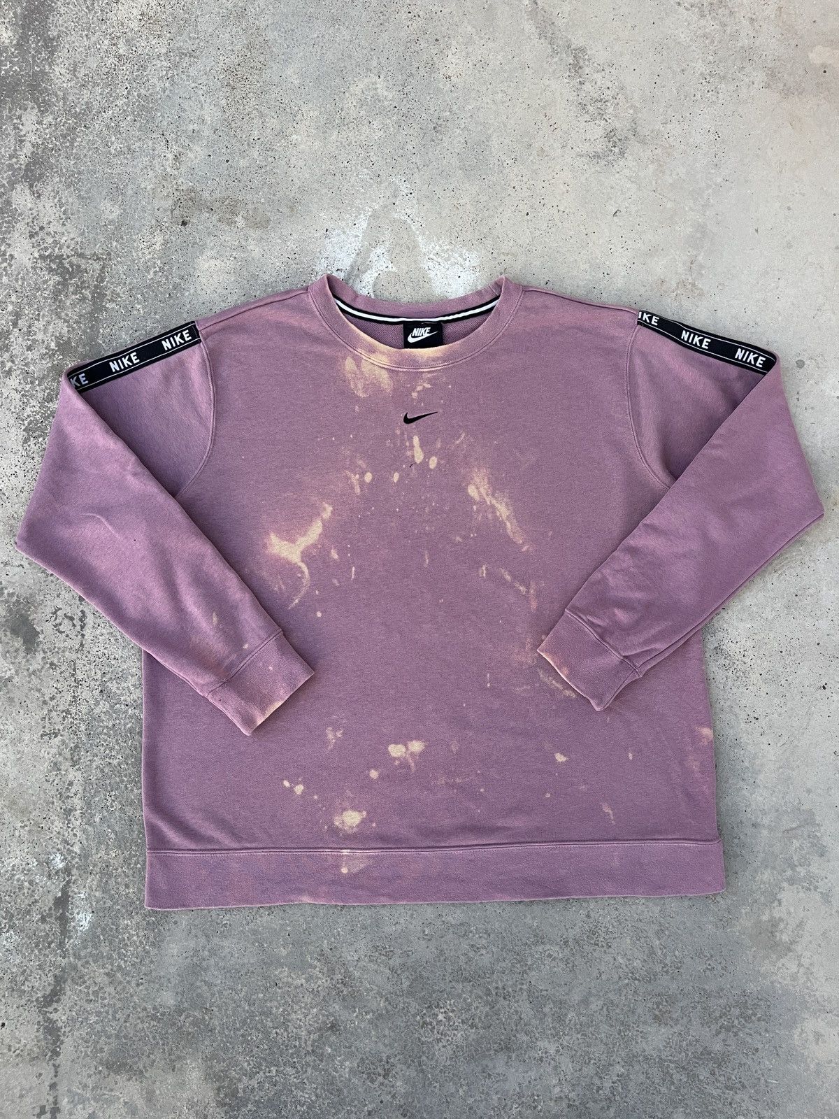 Nike × Vintage Faded Vintage Nike Center Sweatshirt Size US L / EU 52-54 / 3 - 1 Thumbnail