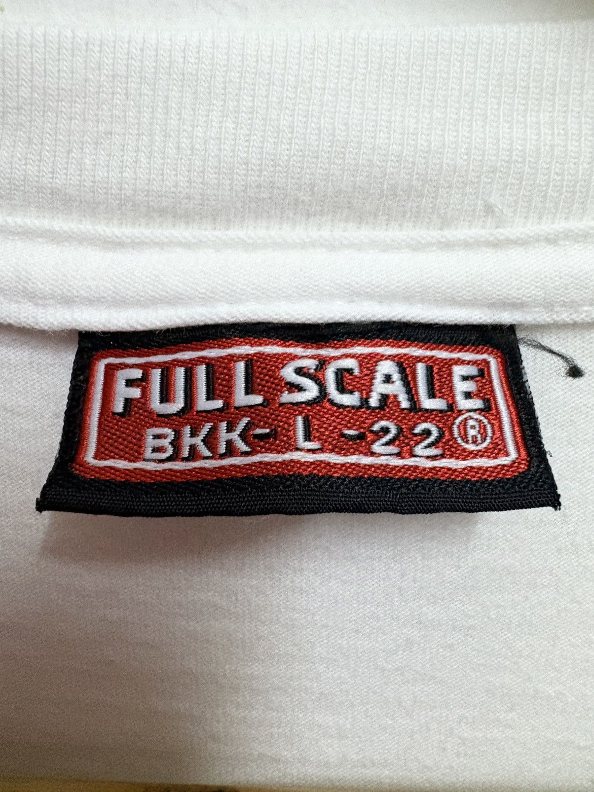 Japanese Brand 2000's Full Scale JDM - Honda Acura Integra Type-R T-Shirt Size US M / EU 48-50 / 2 - 9 Thumbnail