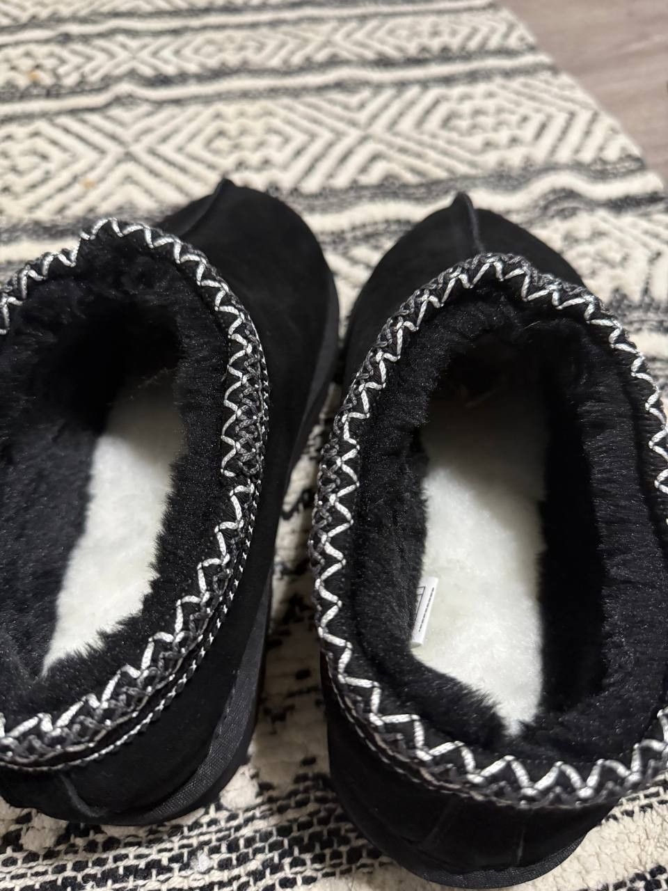 Ugg UGG Tasman II Size US 10 / IT 40 - 1 Thumbnail