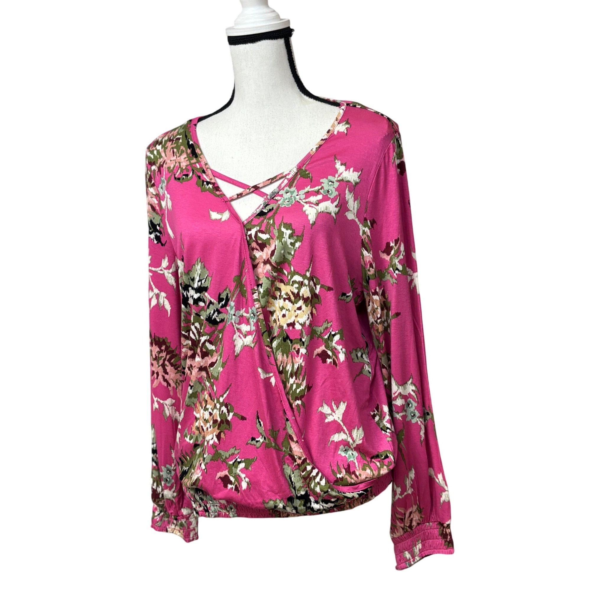 Other Style & Co Floral-Print Smocked Surplice Top, Pink Vintage Size M / US 6-8 / IT 42-44 - 4 Thumbnail