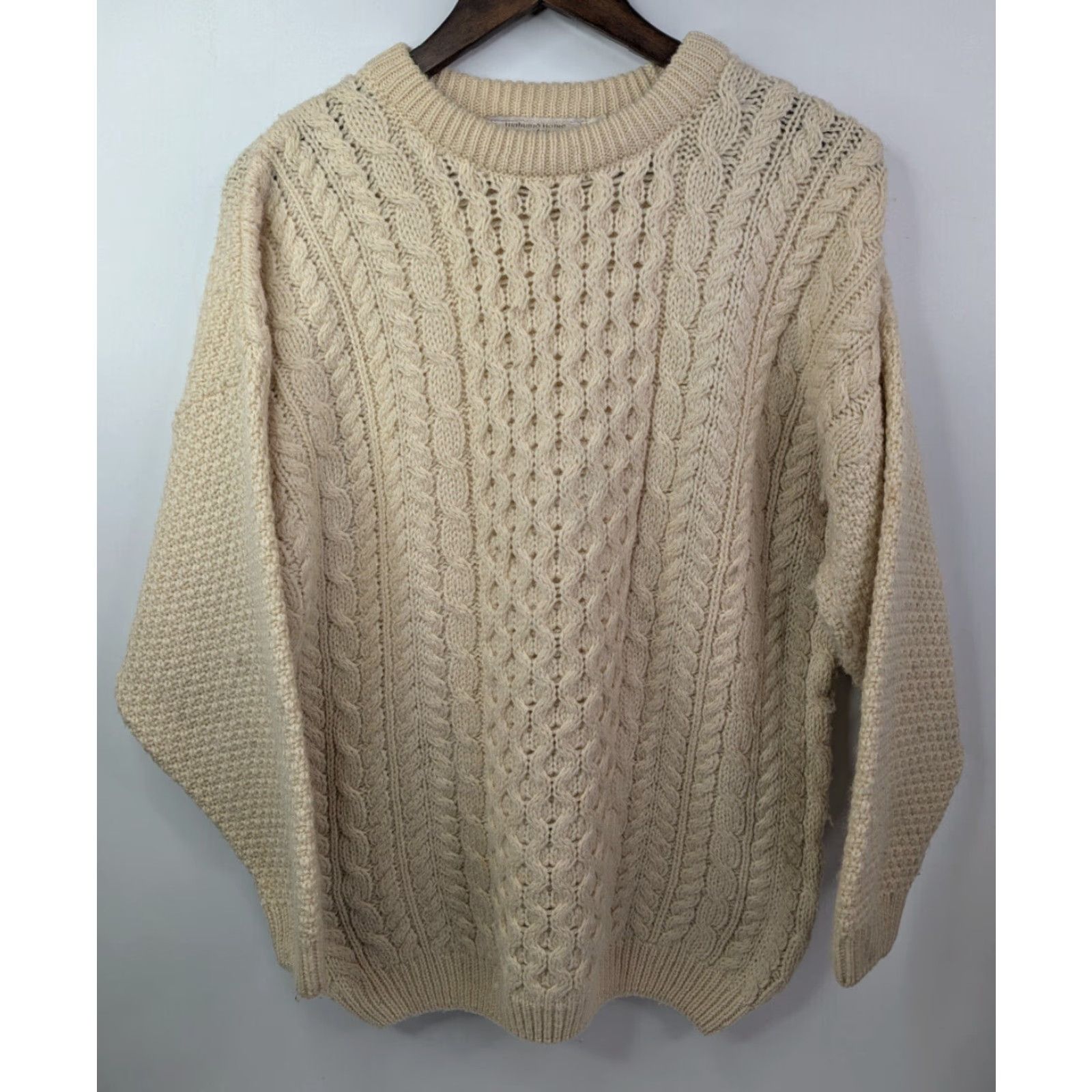 Vintage Highland Home Industries Crew Neck Sweater Ladies M Cream 100% Wool Cable Knit Chunky Pullover All Seasons Vintage No Size M / US 6-8 / IT 42-44 - 3 Thumbnail