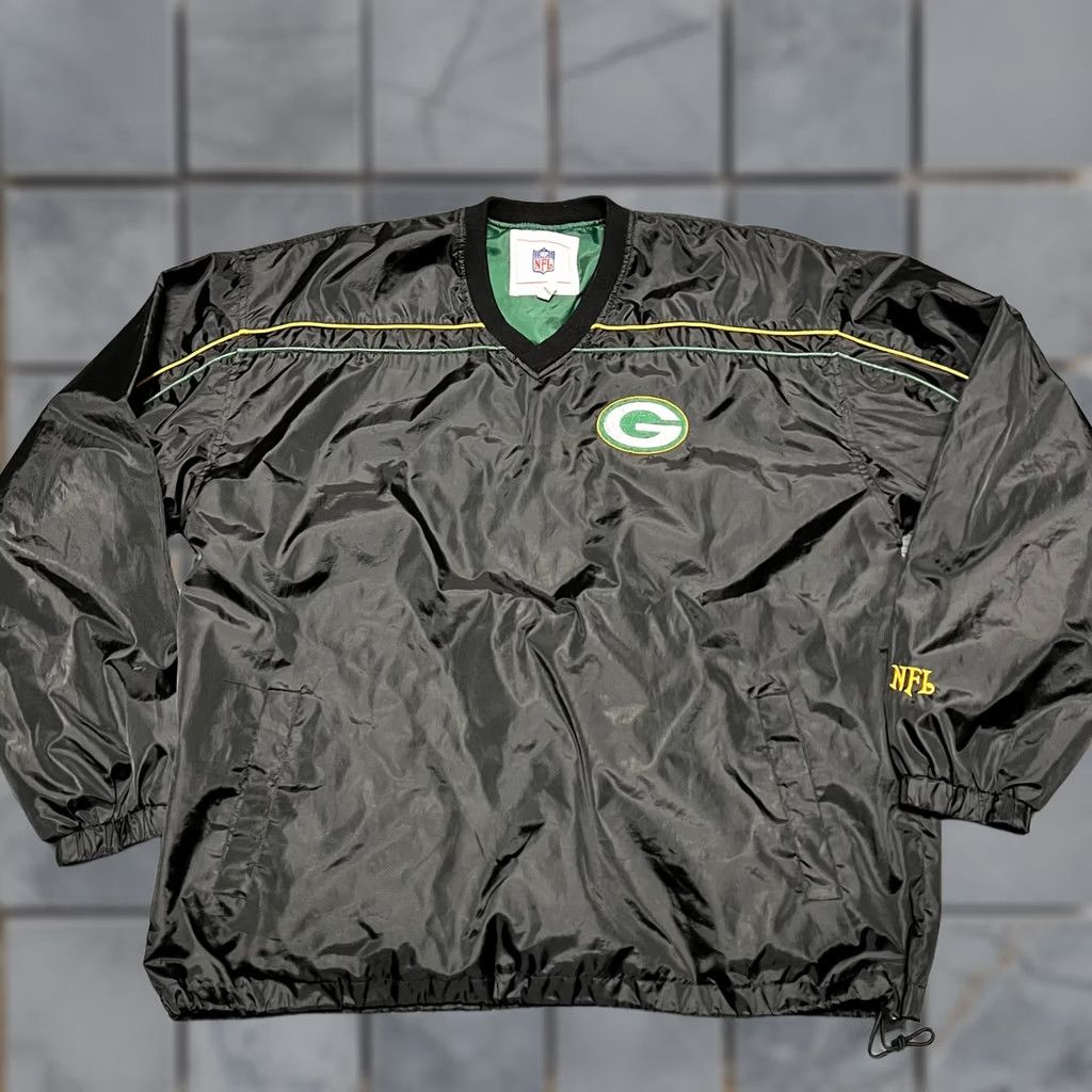 NFL VINTAGE? No. Final: Green Bay Packers NFL Jacket Windbreaker Mens Large Black Lightweight Jacket Size US L / EU 52-54 / 3 - 1 Thumbnail