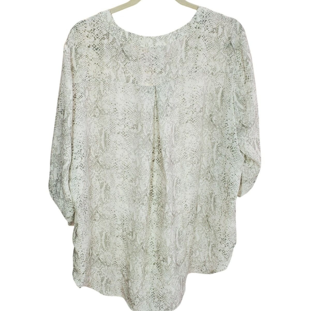 Other Chaus Gray Snake Print Roll Tab Blouse XL Size XL / US 12-14 / IT 48-50 - 2 Thumbnail
