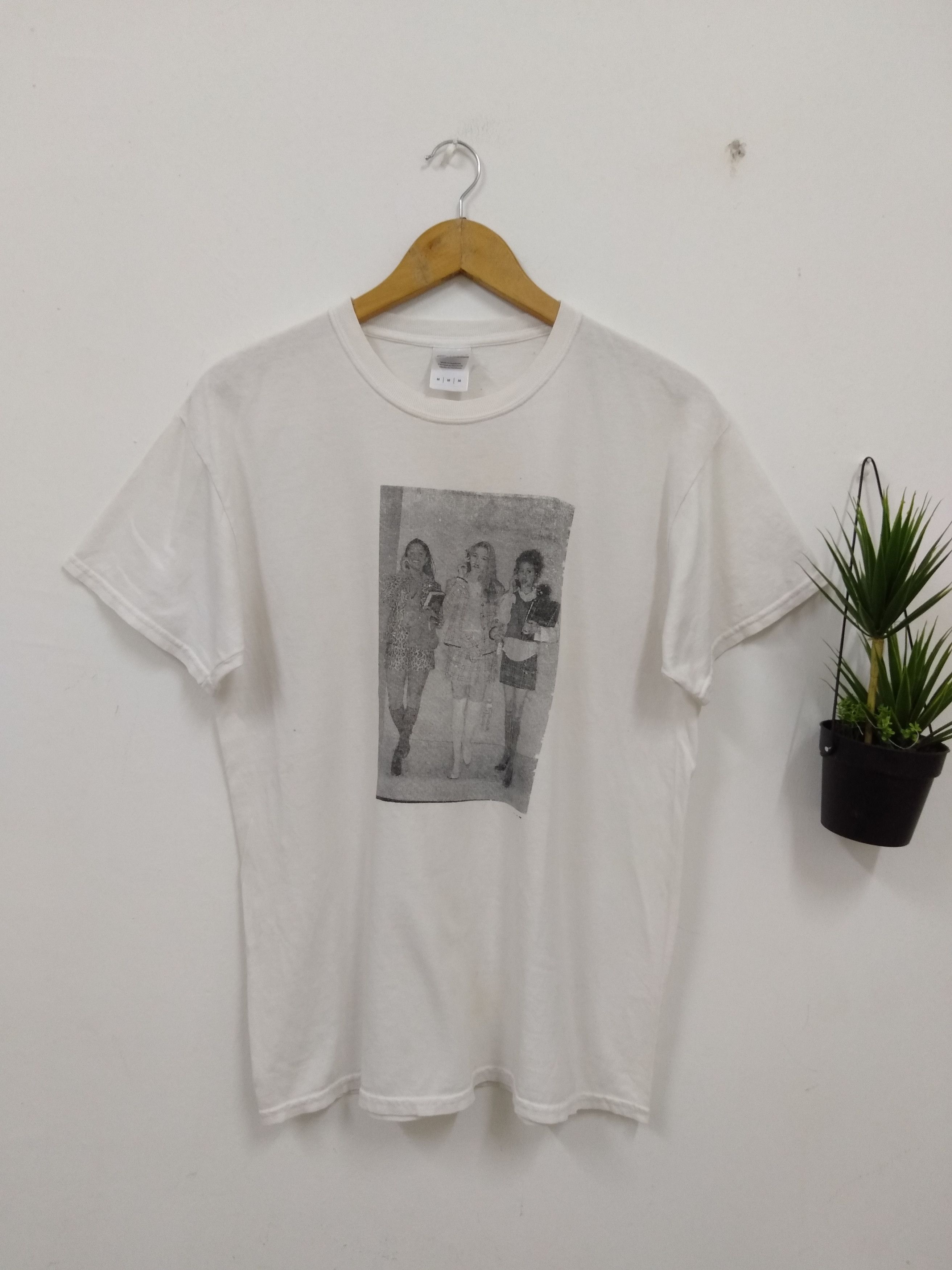 Vintage Vintage Photography Girl icon Photo print white t shirt Size US L / EU 52-54 / 3 - 1 Thumbnail
