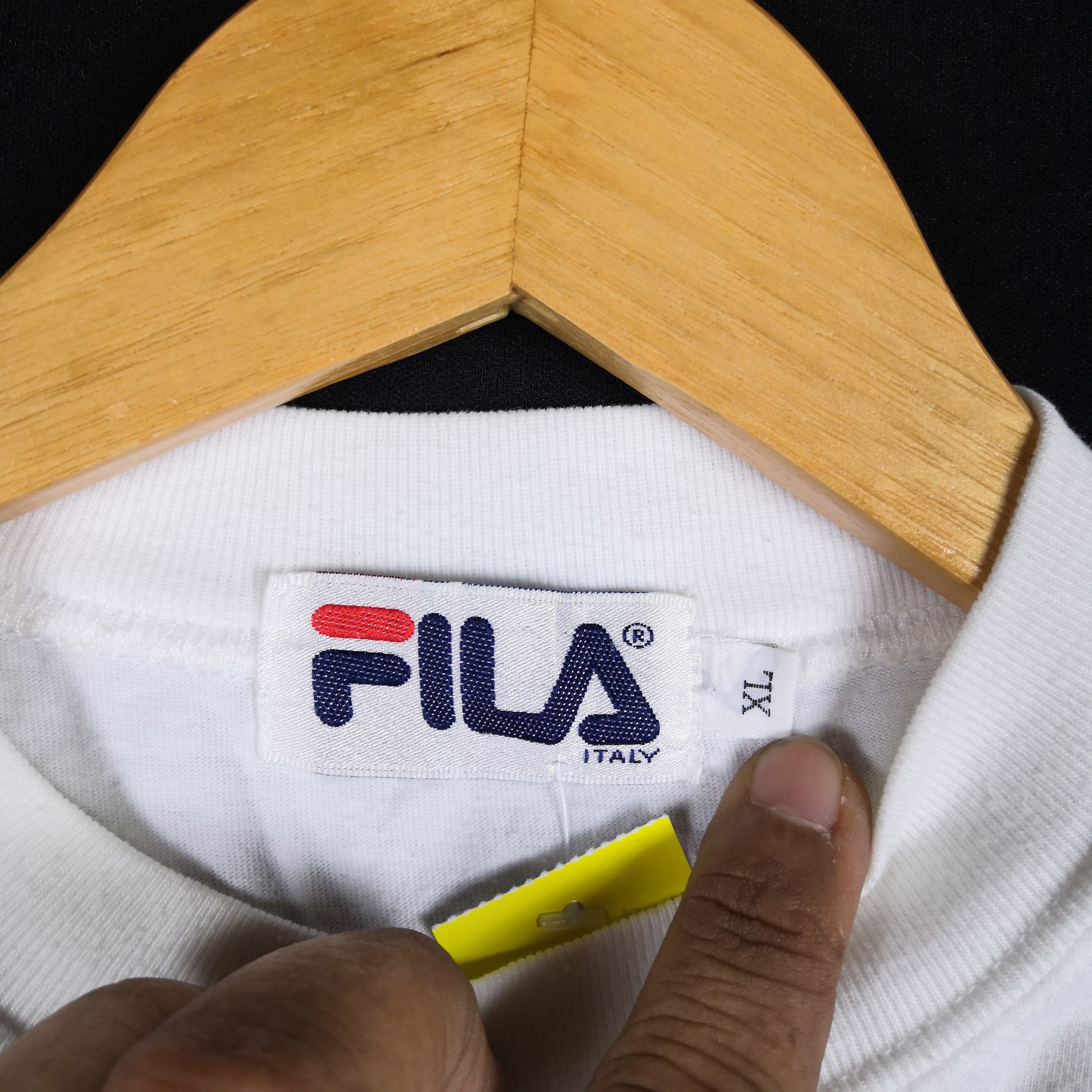 Fila Vintage 90s Fila T-Shirt Streetwear Fila Crewneck 56789 Size US L / EU 52-54 / 3 - 5 Thumbnail