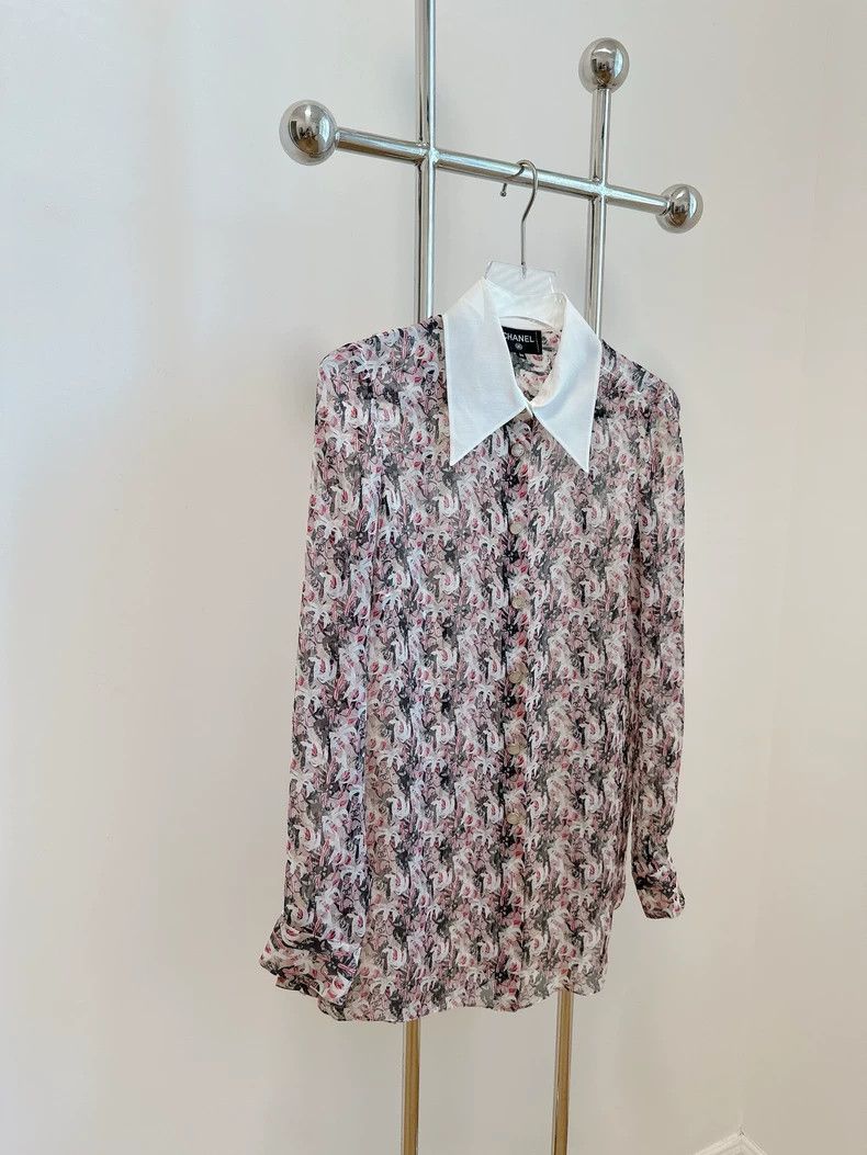 Chanel Chanel 23A broken flower mulberry silk shirt Size XXS / US 00 / IT 34 - 2 Thumbnail