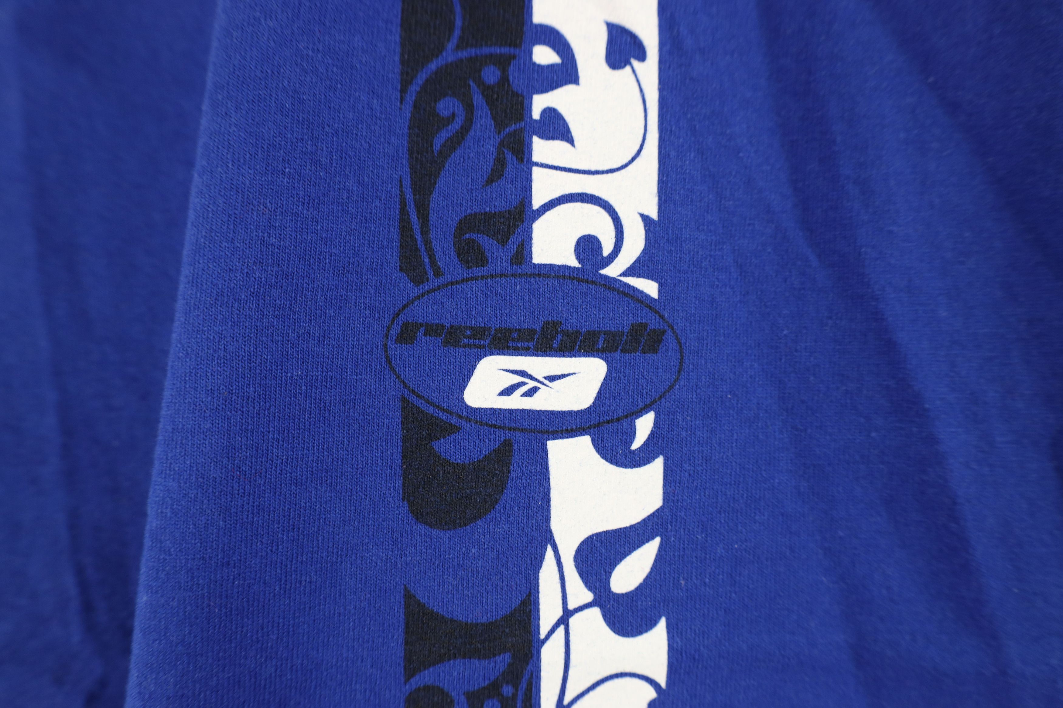 Reebok Vintage 90s Y2K Reebok Spell Out Tribal Flower T-Shirt Blue Size US L / EU 52-54 / 3 - 5 Thumbnail