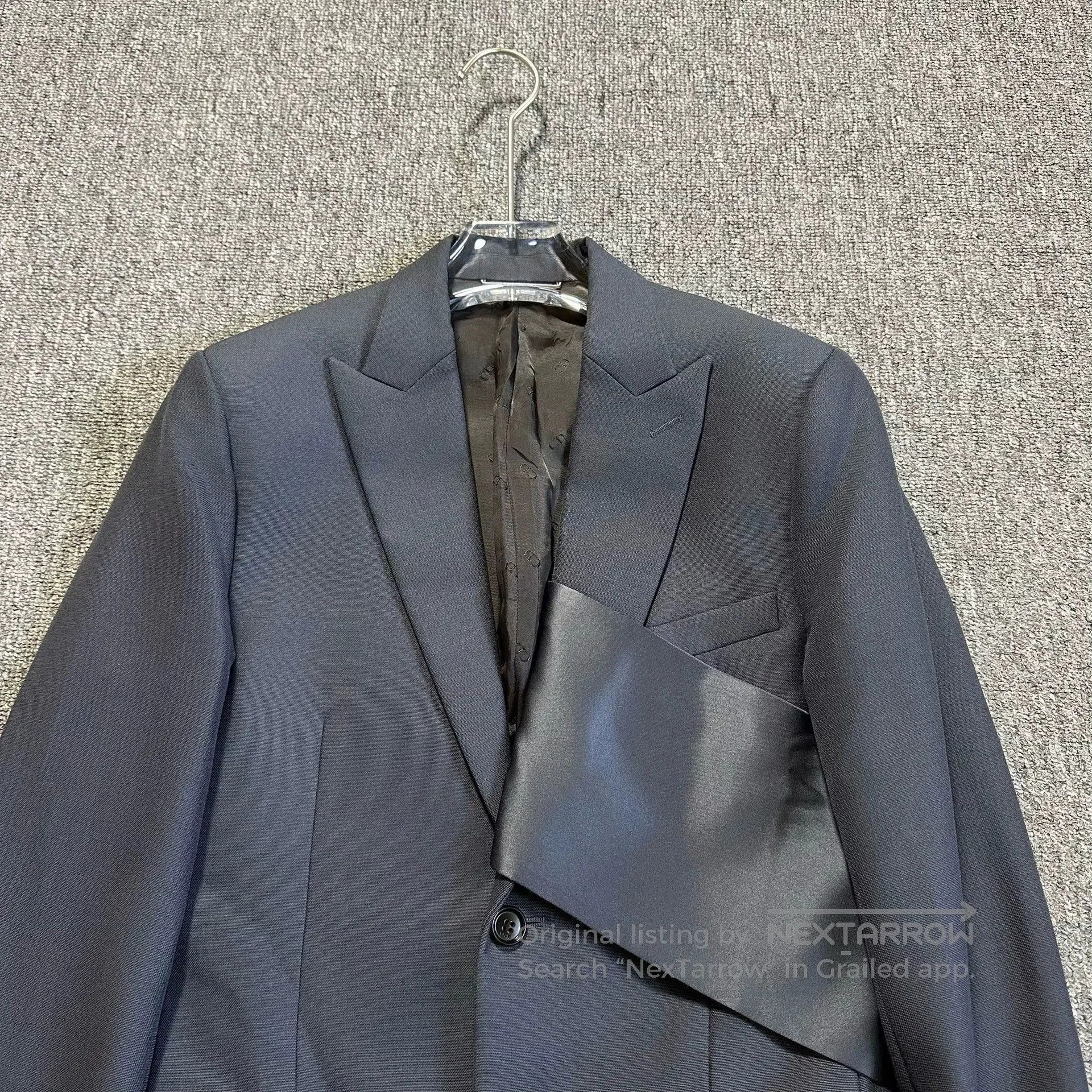 Dior dior men fog blue satin suit jacket. Size US M / EU 48-50 / 2 - 3 Thumbnail