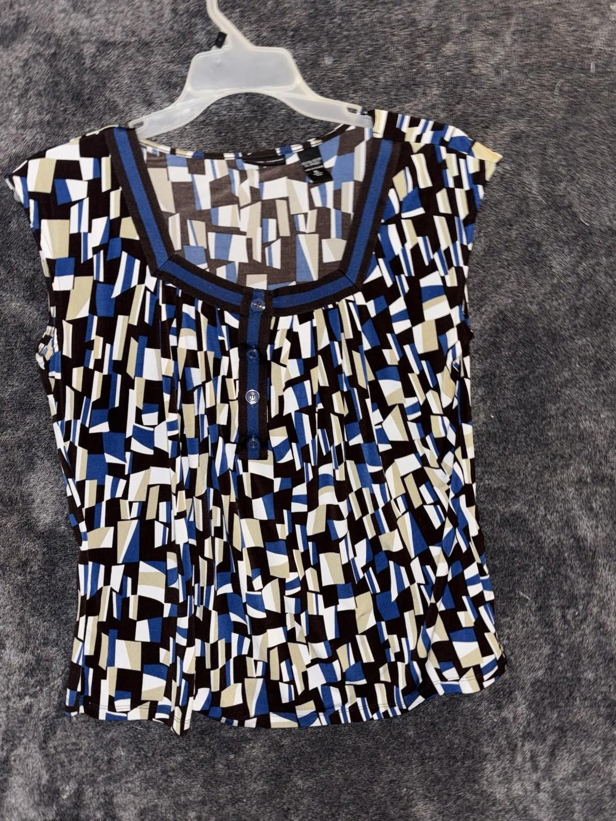 Other New York & Company Stretch Geometric Henley Top XL Size XL / US 12-14 / IT 48-50 - 1 Thumbnail