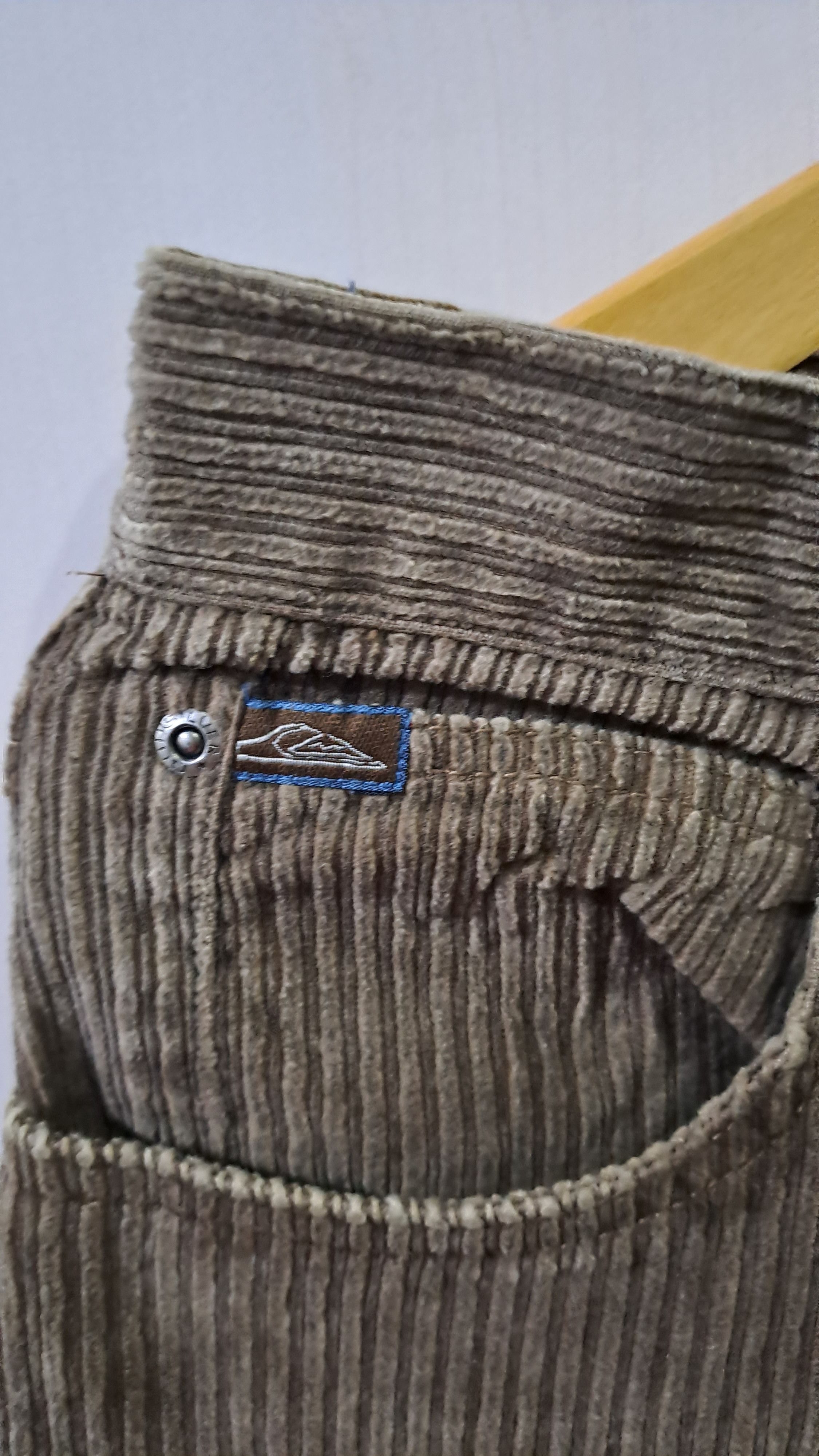 Quiksilver × Vintage Vintage Quiksilver Corduroy Longpants Size US 31 - 8 Thumbnail