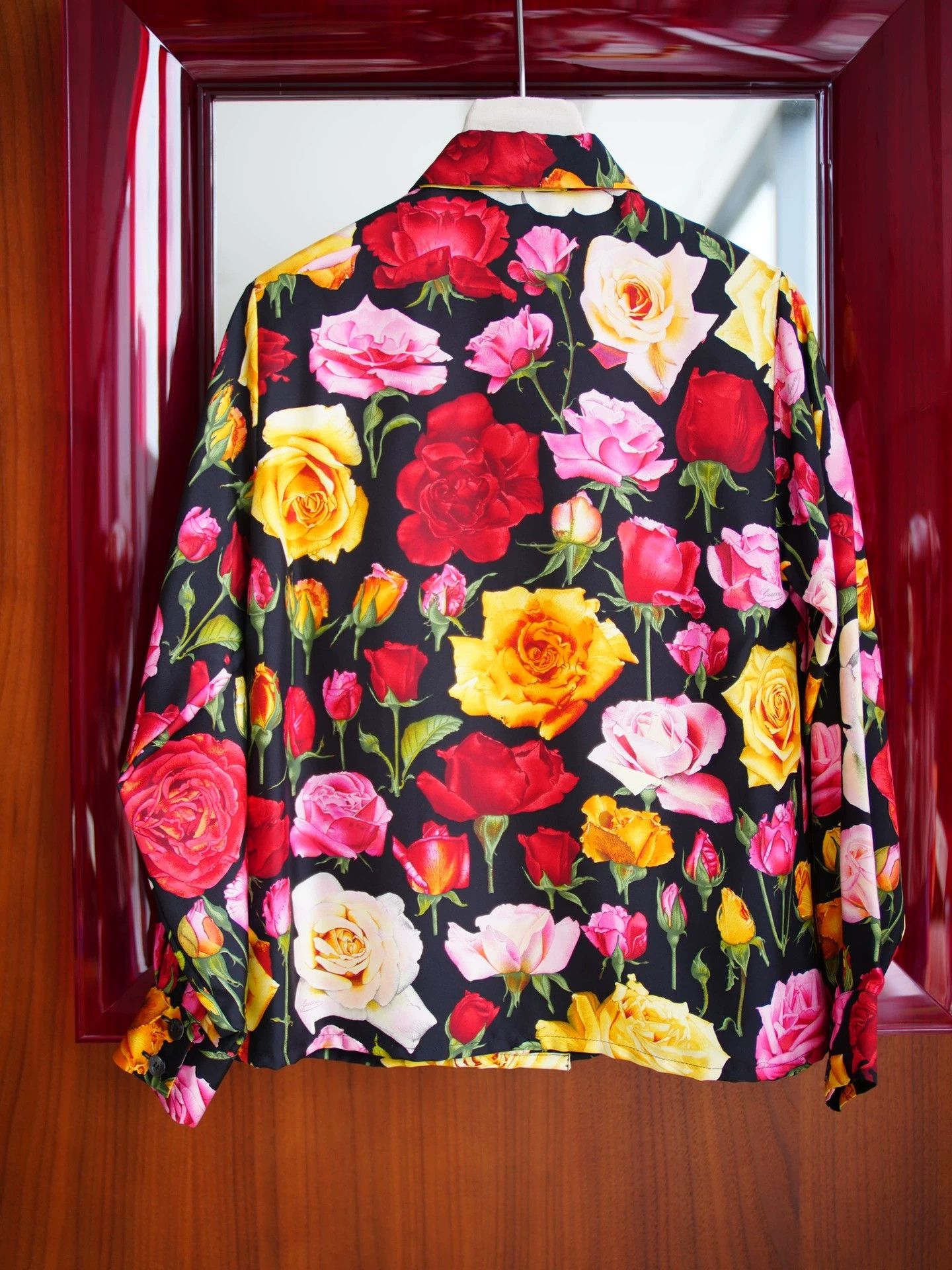 Gucci Gucci 90s TF Silk Removable Bow Rose Print Shirt Size S / US 4 / IT 40 - 5 Thumbnail