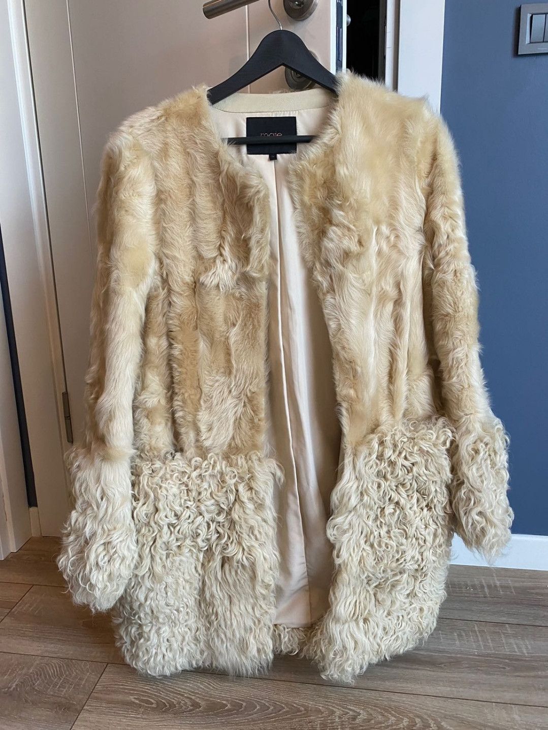 Maje Maje Lambswool Lambskin Mongolian Coat Size S / US 4 / IT 40 - 1 Thumbnail