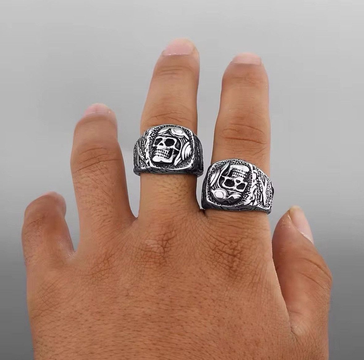 Jewelry Gothic Skull Ring ( size 8 to 14 ) Size ONE SIZE - 5 Thumbnail