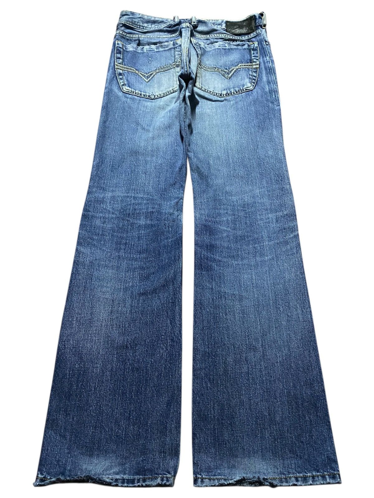 Diesel Black Gold Vintage Diesel Blue Wash Distressed Bootcut Jeans Alter Size US 30 / EU 46 - 2 Thumbnail