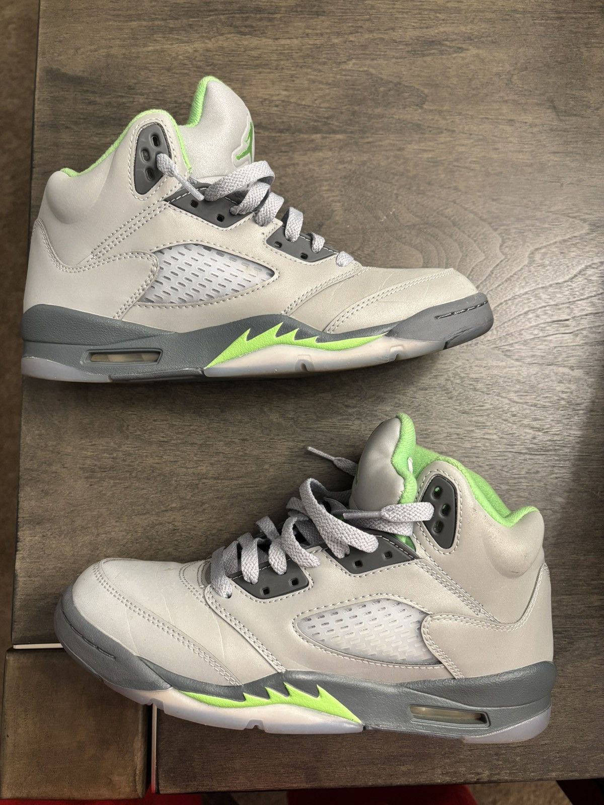 Jordan Brand AIR JORDAN 5 RETRO GREEN BEAN (GS) Size US 7 / EU 40 - 1 Thumbnail