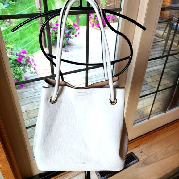 Calvin Klein Calvin Klein Gabrianna White Smooth Leather Tote Size ONE SIZE - 1 Thumbnail