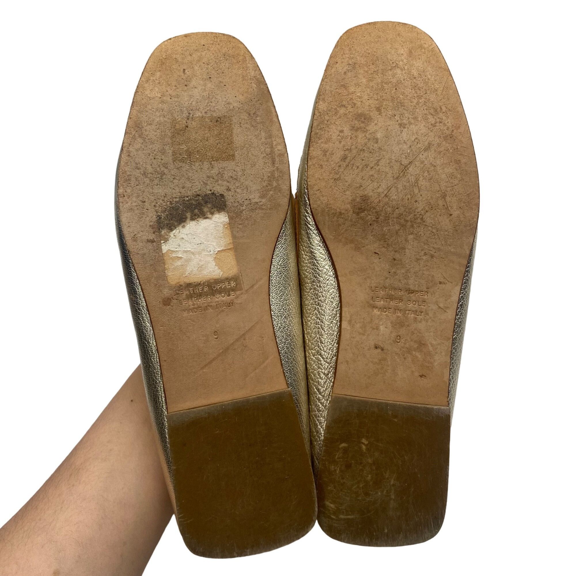 Saks Fifth Avenue Saks Fifth Avenue Gold Leather Tassel Loafer Made in Italy W Size US 9 / IT 39 - 7 Thumbnail