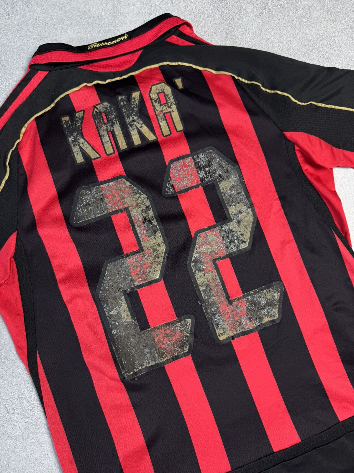 Vintage Ac Milan 2006 2007 Home Football Shirt Jersey #22 Kaka Size US S / EU 44-46 / 1 - 11 Thumbnail
