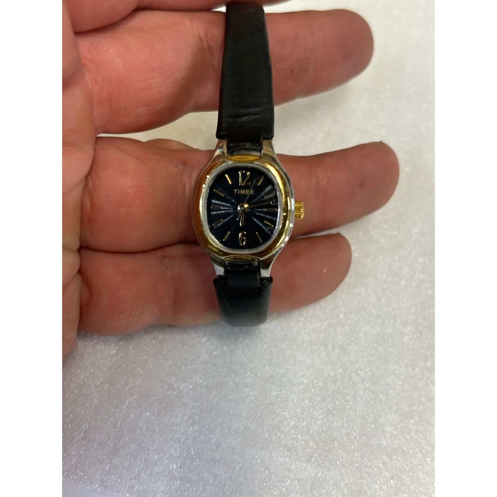 Timex Timex Women’s Watch! New Battery! Size ONE SIZE - 5 Thumbnail