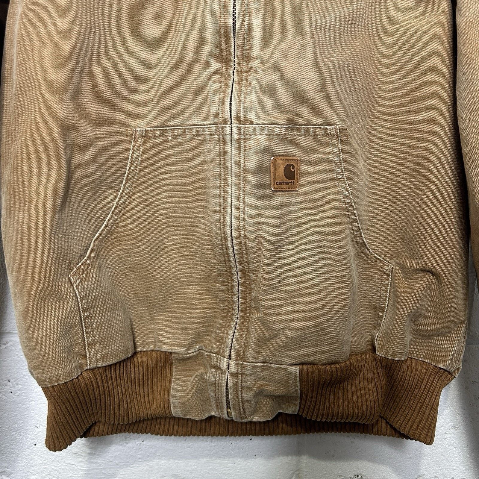 Carhartt NCAA X Carhartt Quilted Active Jacket “Brown” Alabama Size US M / EU 48-50 / 2 - 4 Thumbnail