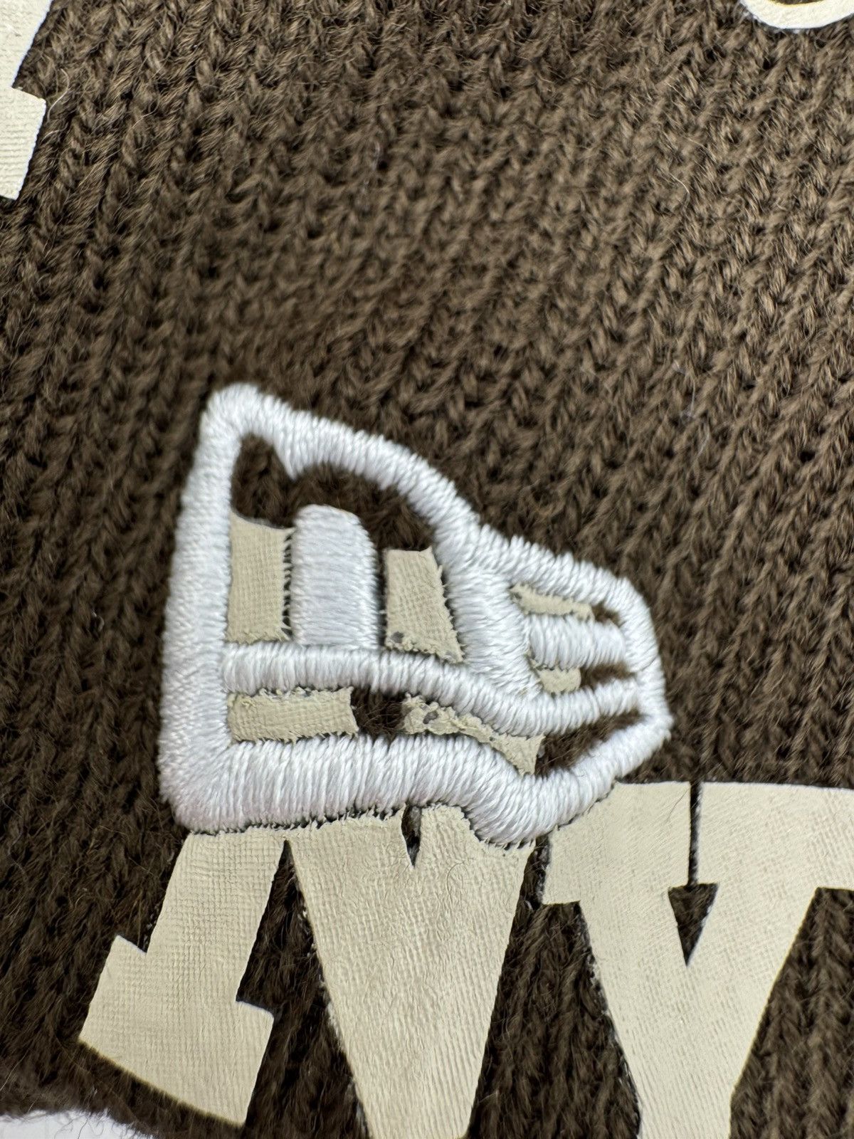 New Era × Supreme Supreme New Era Monogram Beanie Brown Size ONE SIZE - 7 Thumbnail