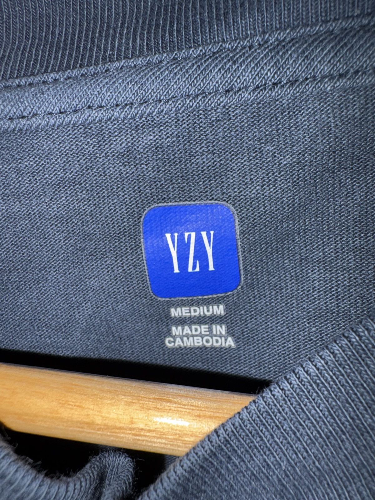 Balenciaga × Gap × Yeezy YGEBB Quarter length blue dove T-Shirt Size US M / EU 48-50 / 2 - 3 Thumbnail