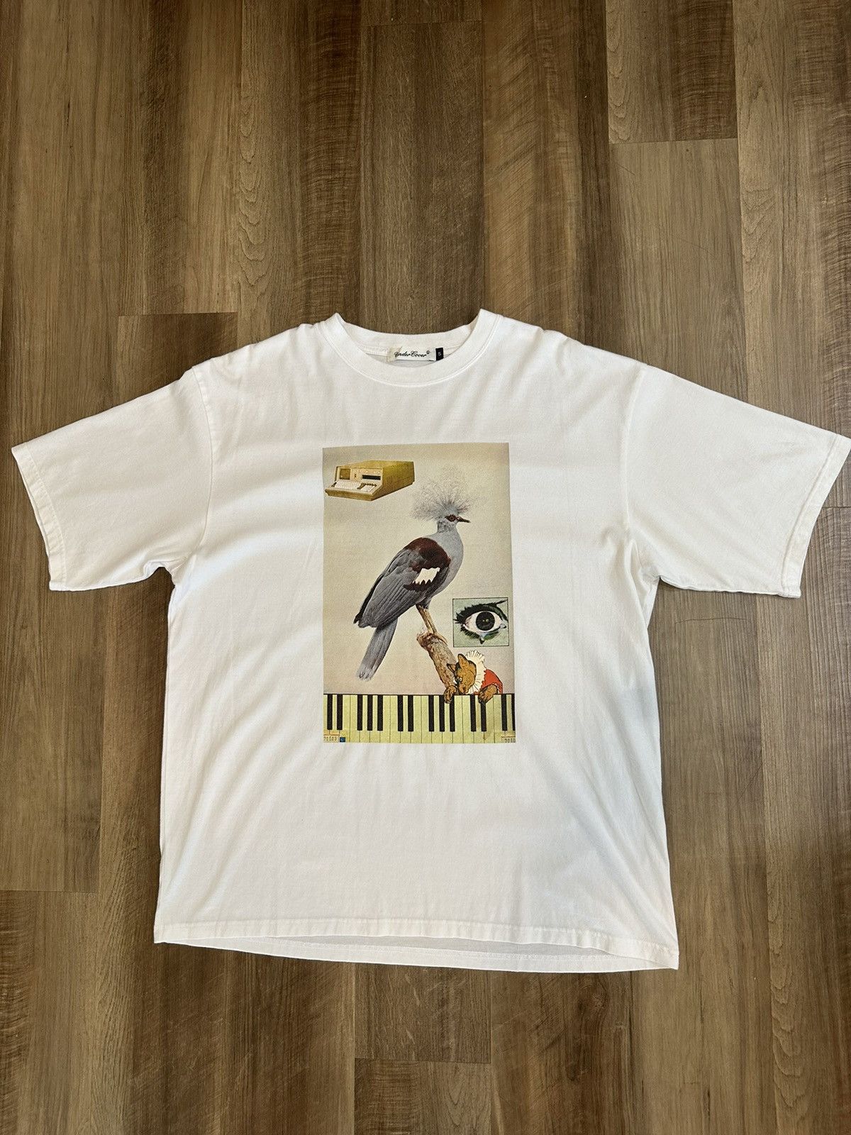 image of Undercover Pigeon Bird Shirt in White, Men's (Size XL)