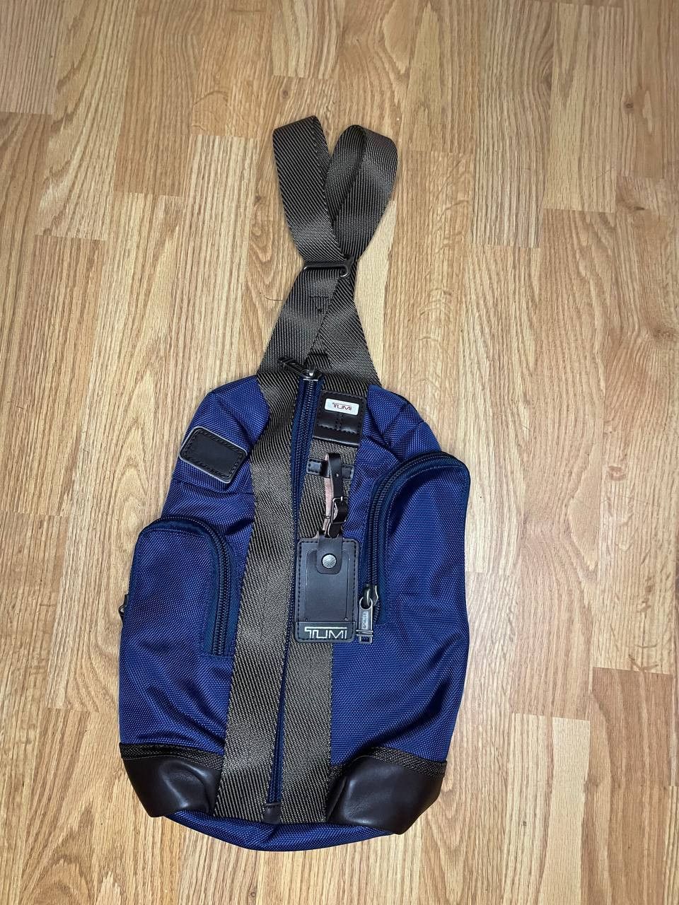 Tumi Tumi Alpha Bravo Monterey Sling Bag Size ONE SIZE - 1 Thumbnail