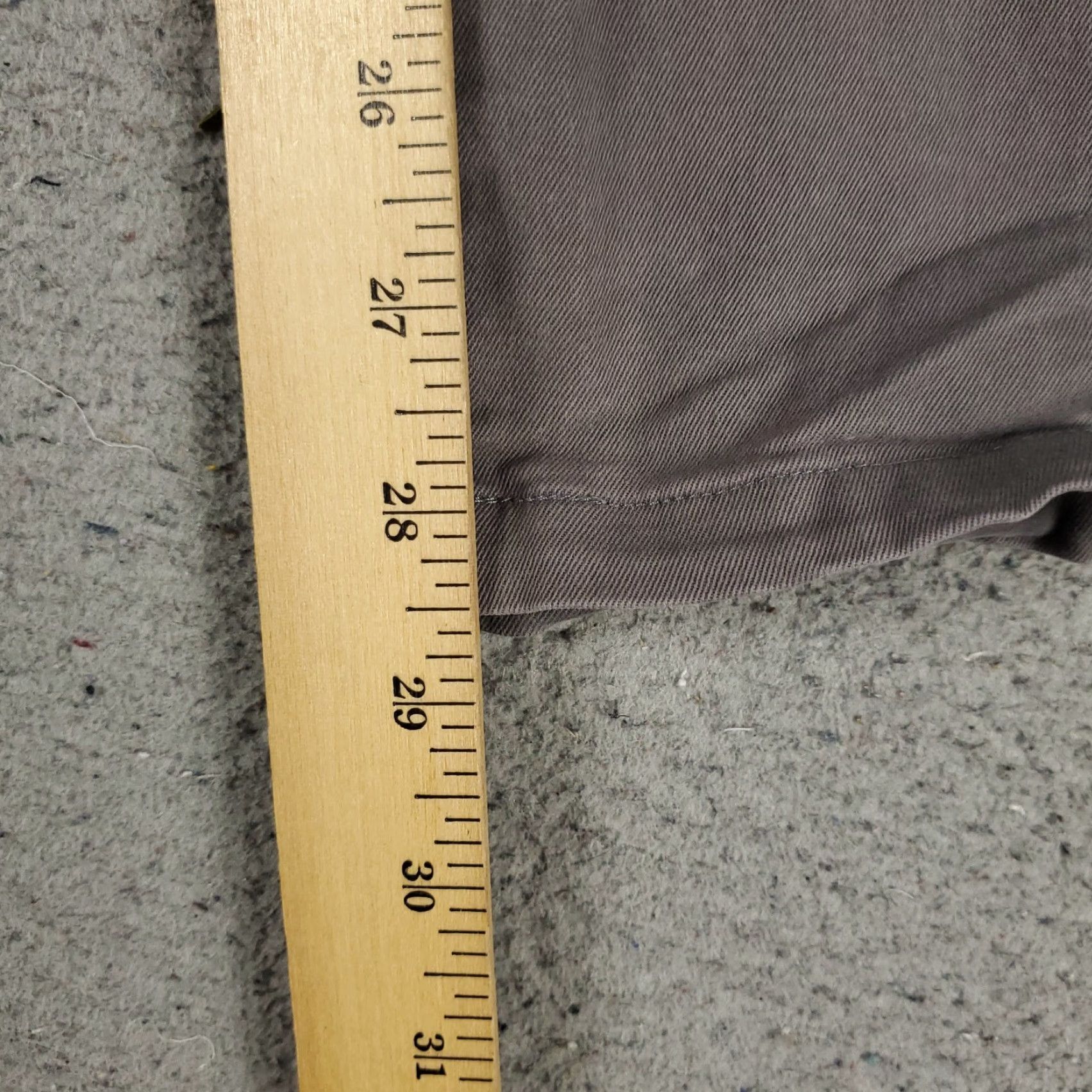 Vintage Vintage AG Adriano Goldschmied Men's Jeans 32x28 Straight Leg Gray Cotton Mid Rise Classic 2010s Size US 32 / EU 48 - 6 Thumbnail