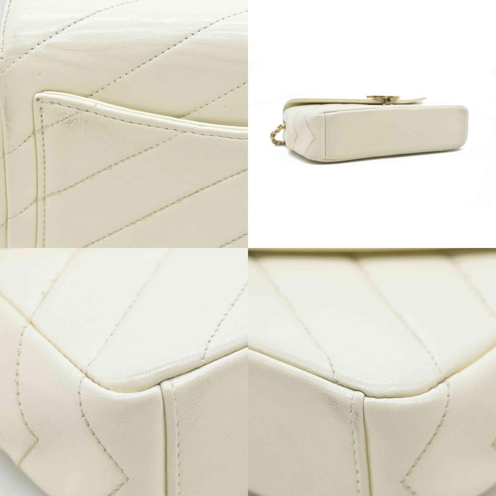 Chanel 2016 Chanel Ivory Chevron Quilted Leather Paris-Seoul Coco Size ONE SIZE - 4 Thumbnail