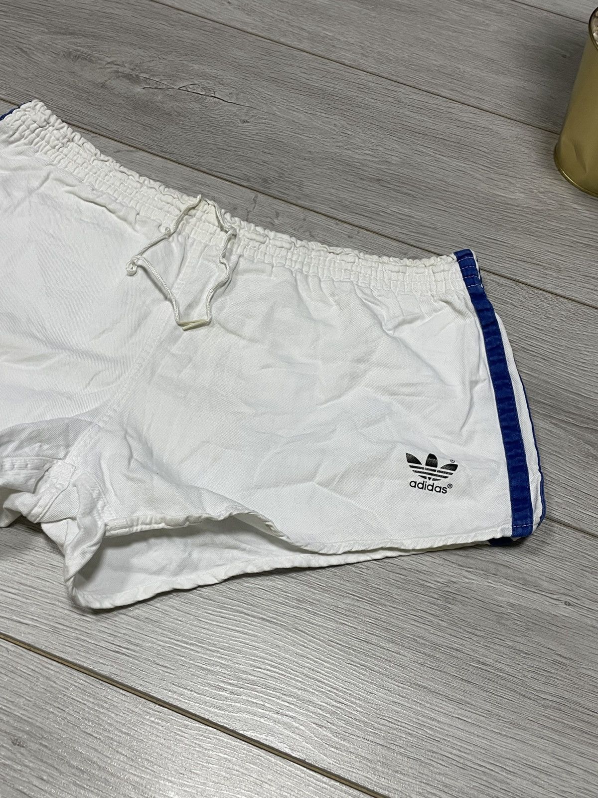 Adidas Adidas West Germany vintage nylon small logo shorts Size US 32 / EU 48 - 12 Thumbnail