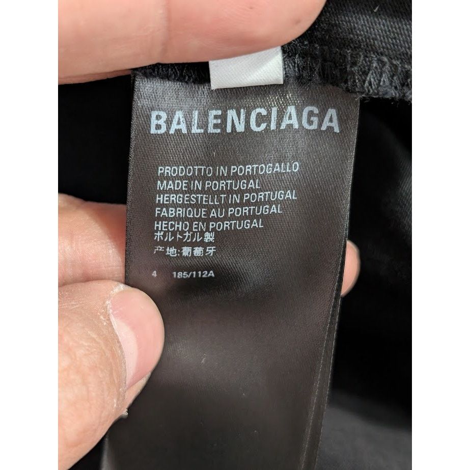 Balenciaga o1rshd1 Long Sleeve T-Shirt in Black Size US XL / EU 56 / 4 - 16 Thumbnail