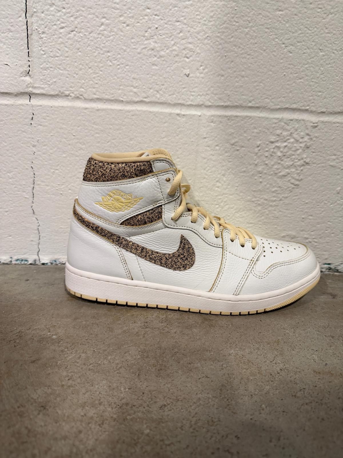 Nike Used AJ1 Retro High OG Craft 'Vibrations of Naija' Sz 10.5M Size US 10.5 / EU 43-44 - 1 Thumbnail