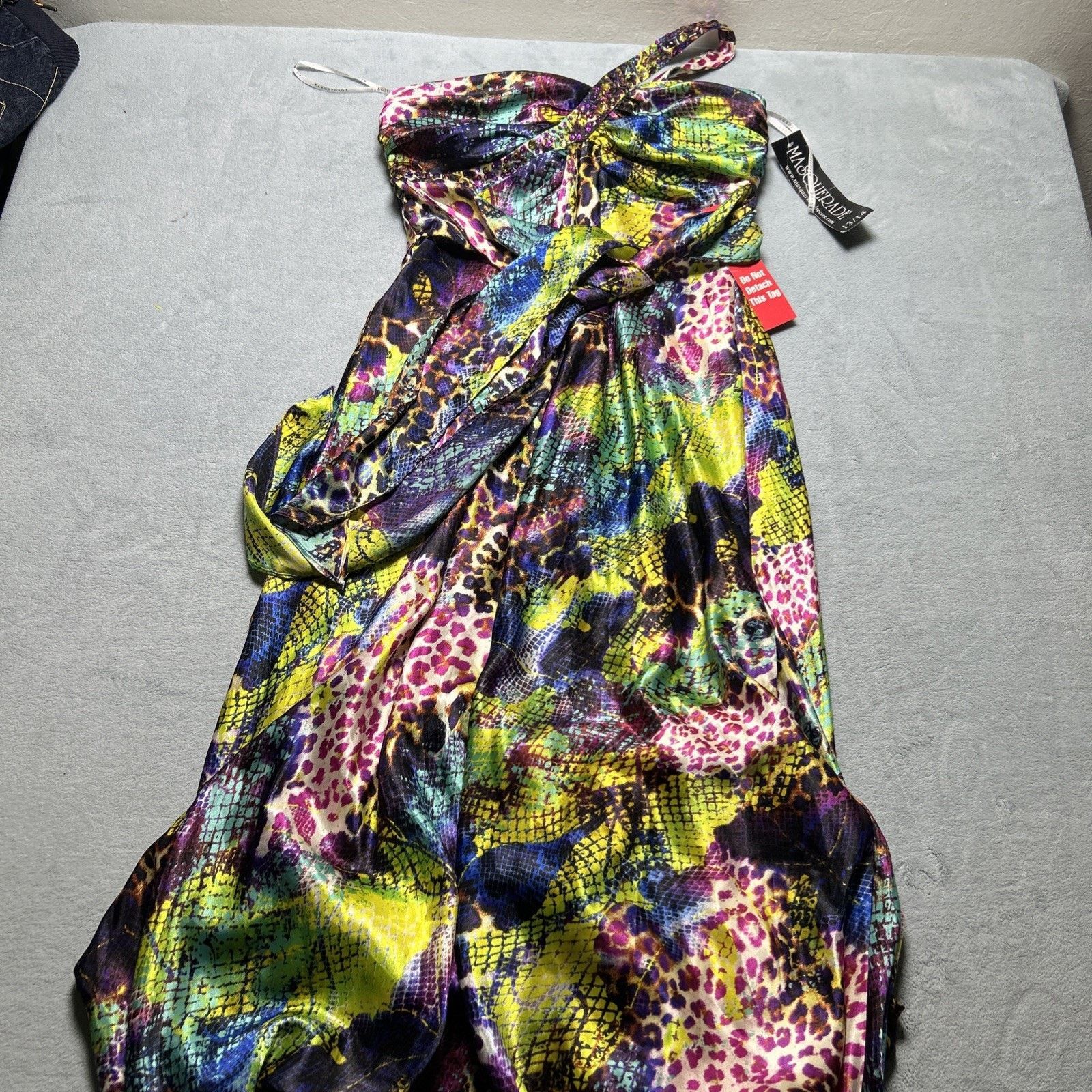 Forever 21 Masquerade Off The Shoulder Dress Womens 13 / 14 Embellished Size XL / US 12-14 / IT 48-50 - 9 Thumbnail