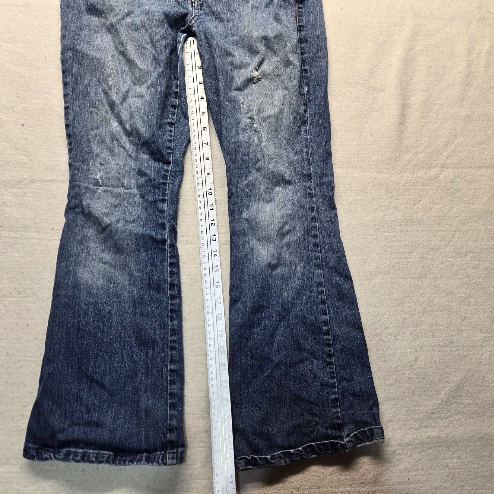 Route 66 Route 66 Jeans Flared Pants Women's 10 Blue Mid Rise Denim 5-Pocket Inseam 31 Zipper Vintage? No (not vintage) Size 32" / US 10 / IT 46 - 6 Thumbnail