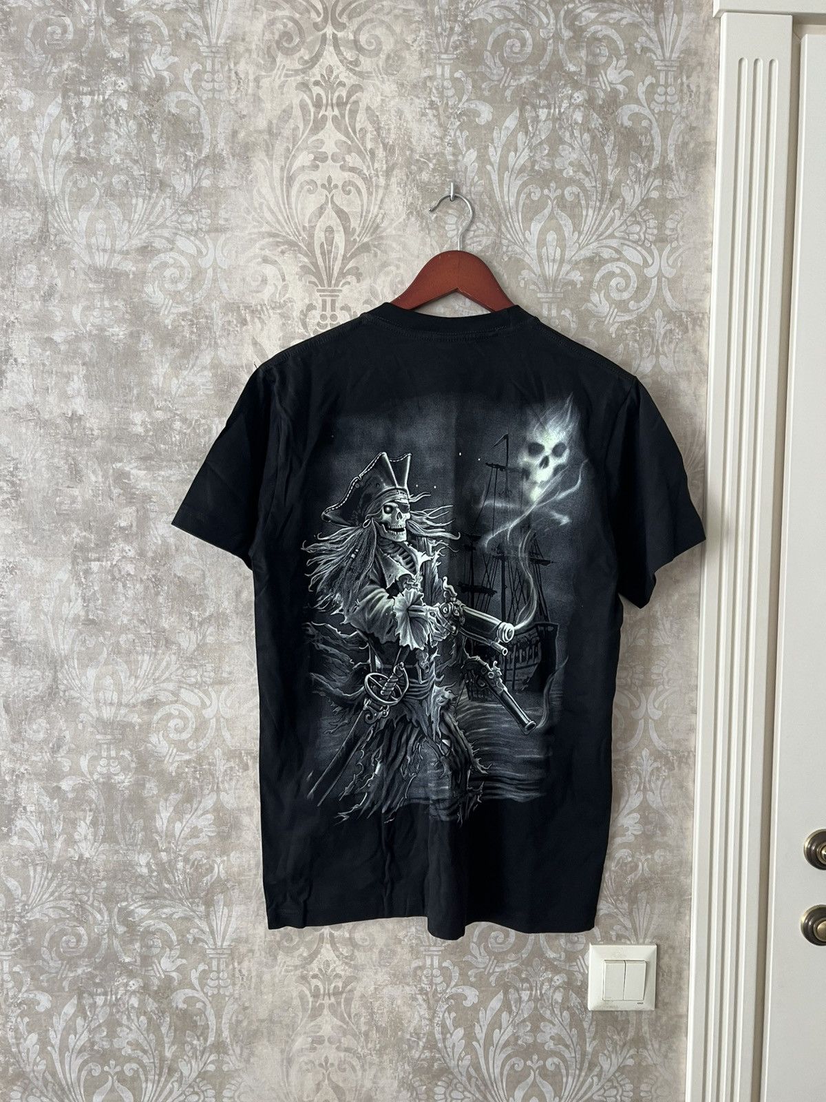 Vintage Vintage Pirate Skeleton Graphic T-Shirt Black Gothic Rock Size US M / EU 48-50 / 2 - 5 Thumbnail