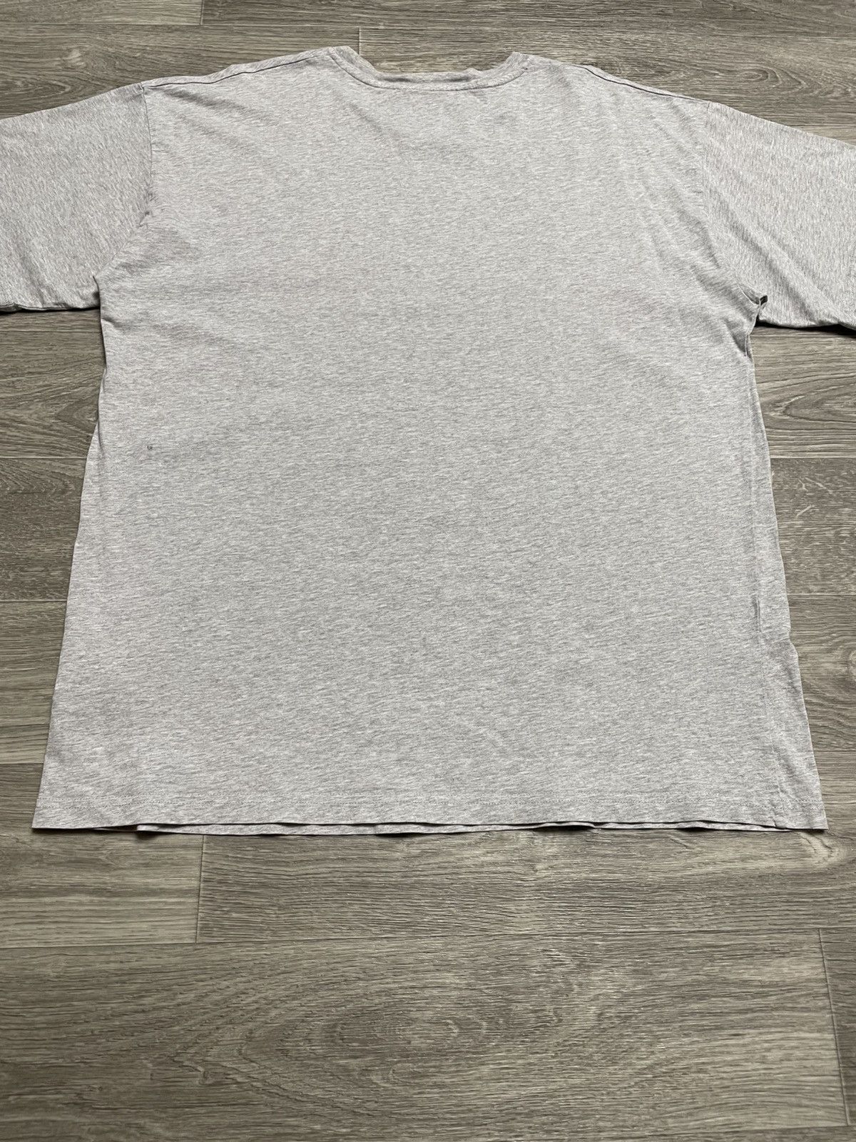 Moschino Vintage Moschino Milano Big Logo Gray T-Shirt Size US XL / EU 56 / 4 - 15 Thumbnail