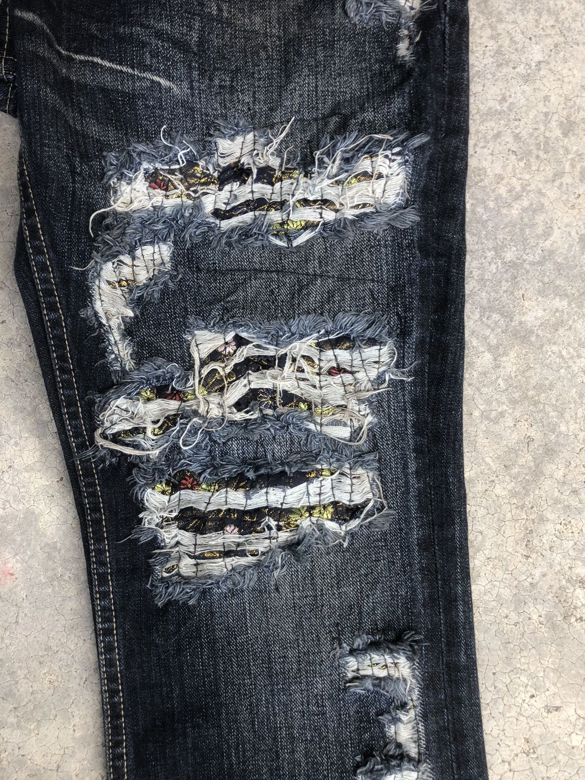 PPFM Japanese PPFM Distressed Patchwork Jeans Size US 31 - 19 Thumbnail