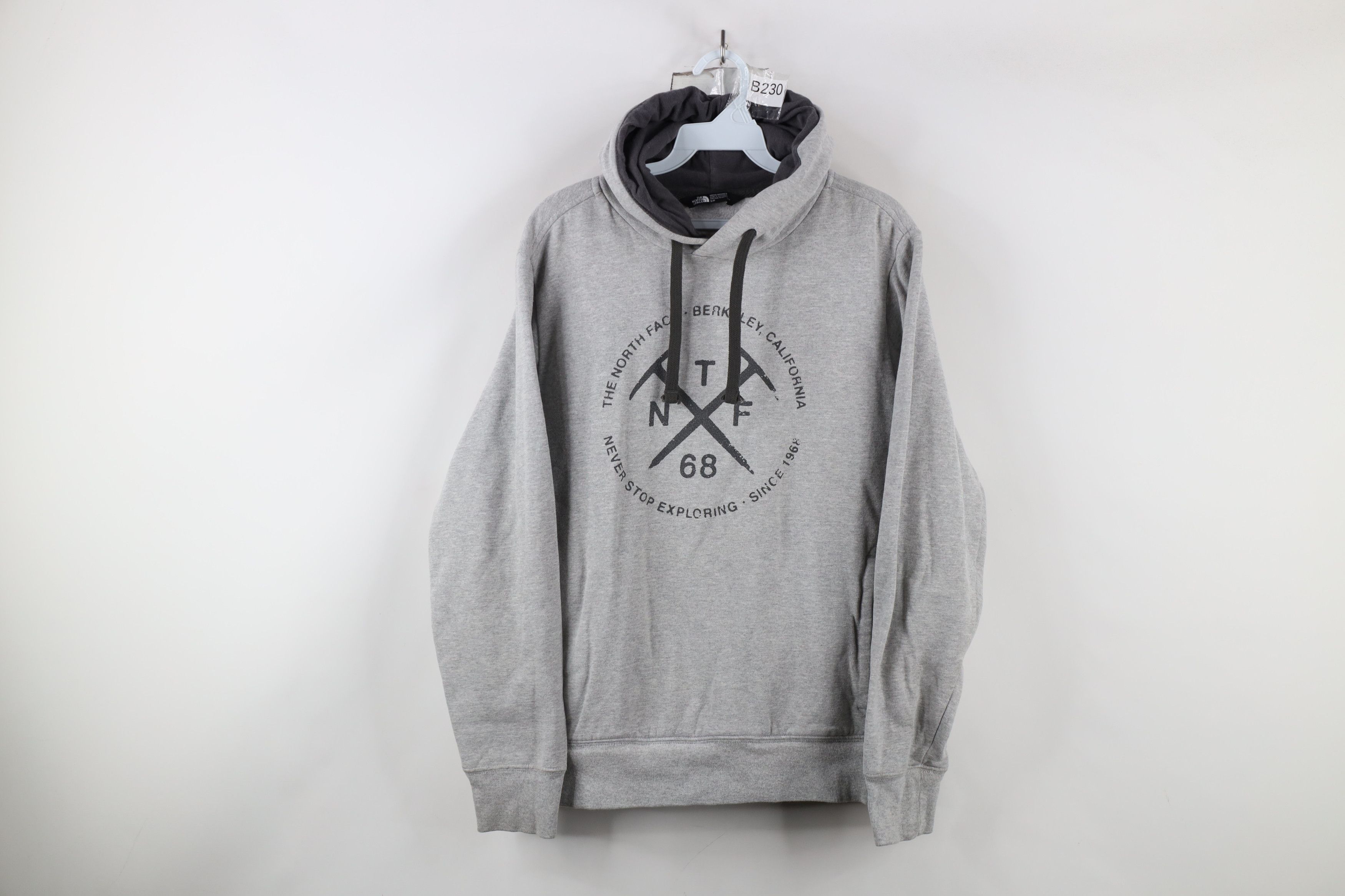 The North Face × Vintage Vintage Y2K The North Face Climbing Pick Hoodie Sweatshirt Size US S / EU 44-46 / 1 - 1 Thumbnail