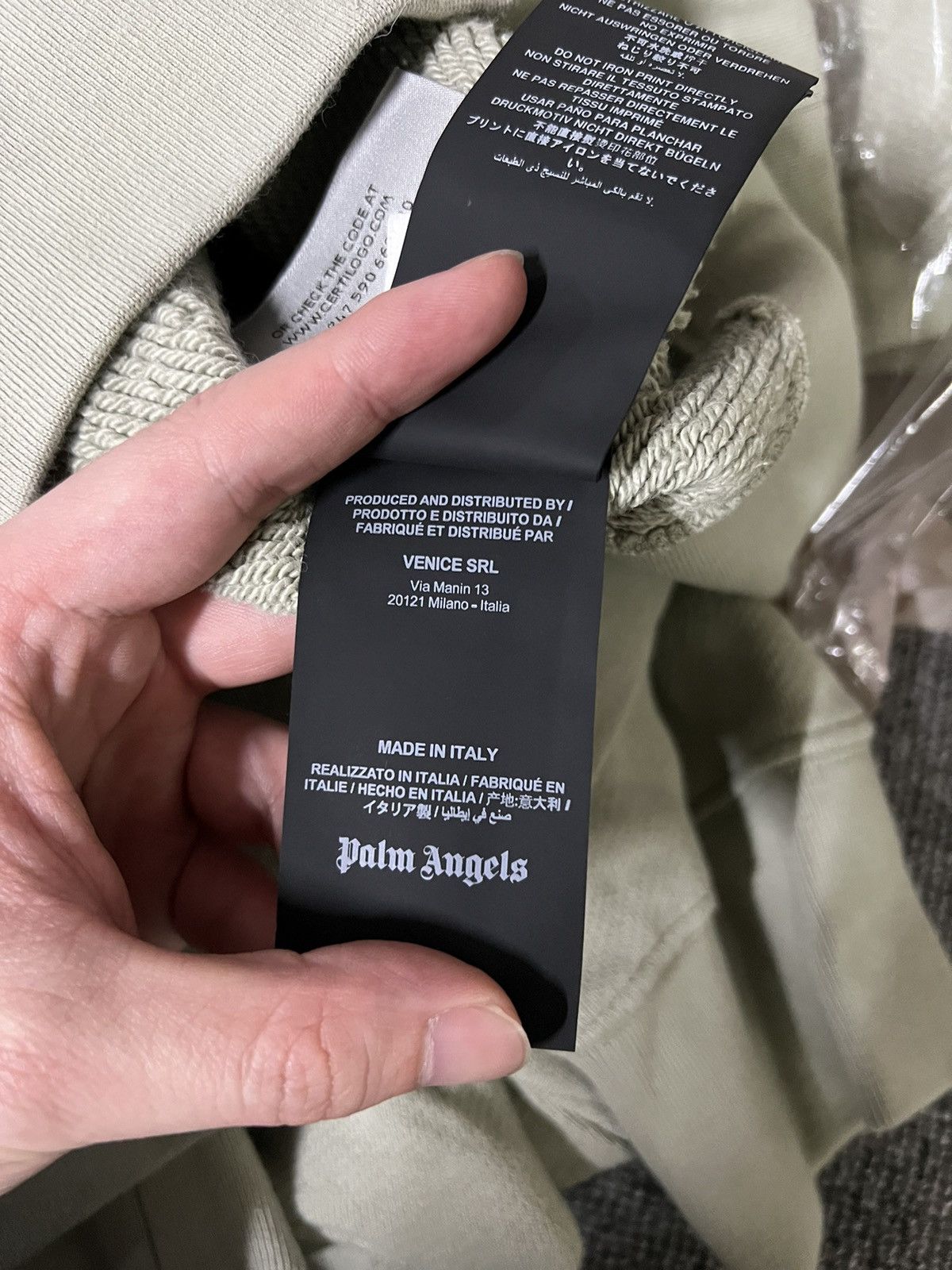 Palm Angels 「retail💲595」Brand new palm angels x smiley juggler crewneck Size US XXL / EU 58 / 5 - 16 Thumbnail