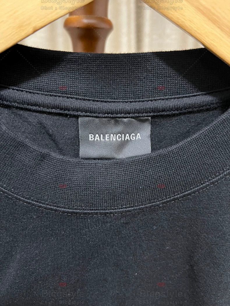 Balenciaga Balenciaga World Food Programme Logo Short Sleeve T-Shirt Size US M / EU 48-50 / 2 - 3 Thumbnail