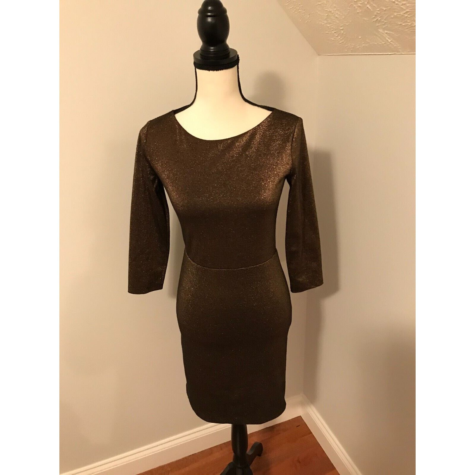Alice + Olivia Alice + Olivia Cameo Cut Out Fitted Dress Bronze Shimmer Size XS / US 0-2 / IT 36-38 - 1 Thumbnail