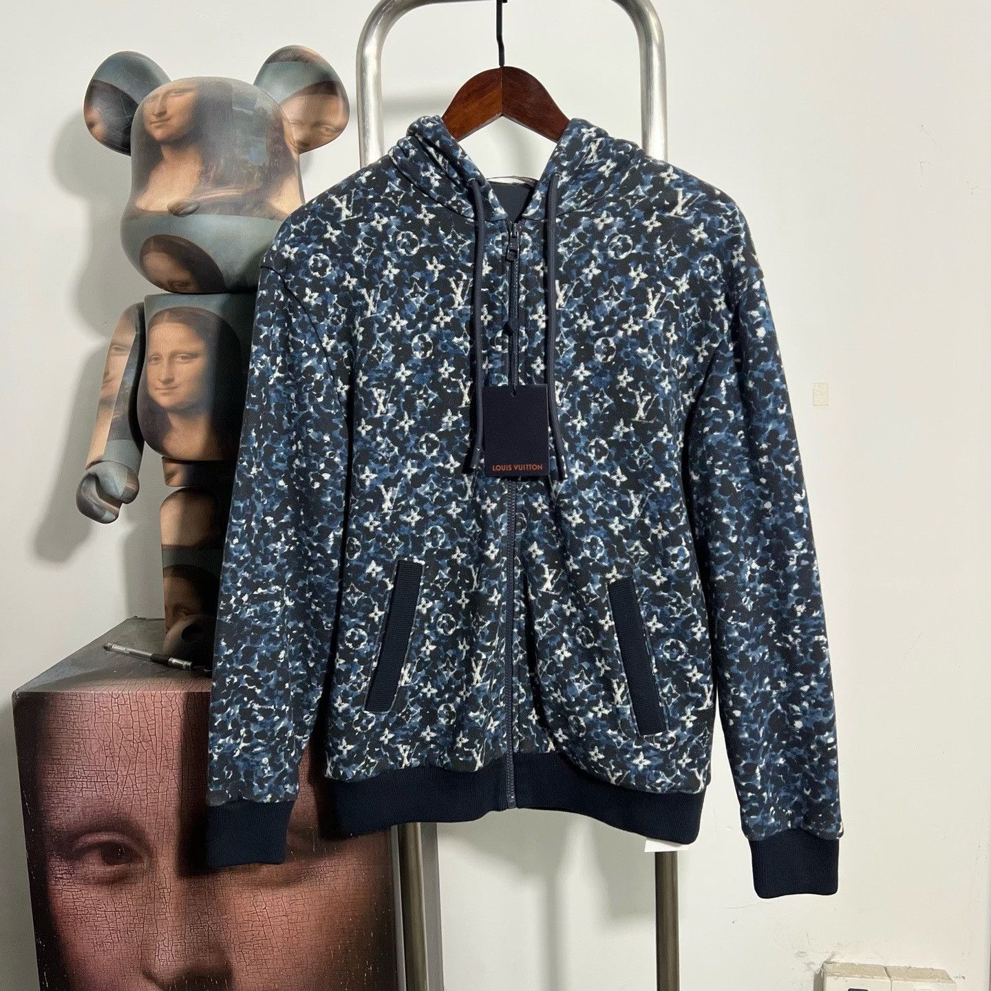 Louis Vuitton Louis Vuitton Tie-Dye Multi Jacket S Women Size S / US 4 / IT 40 - 1 Thumbnail