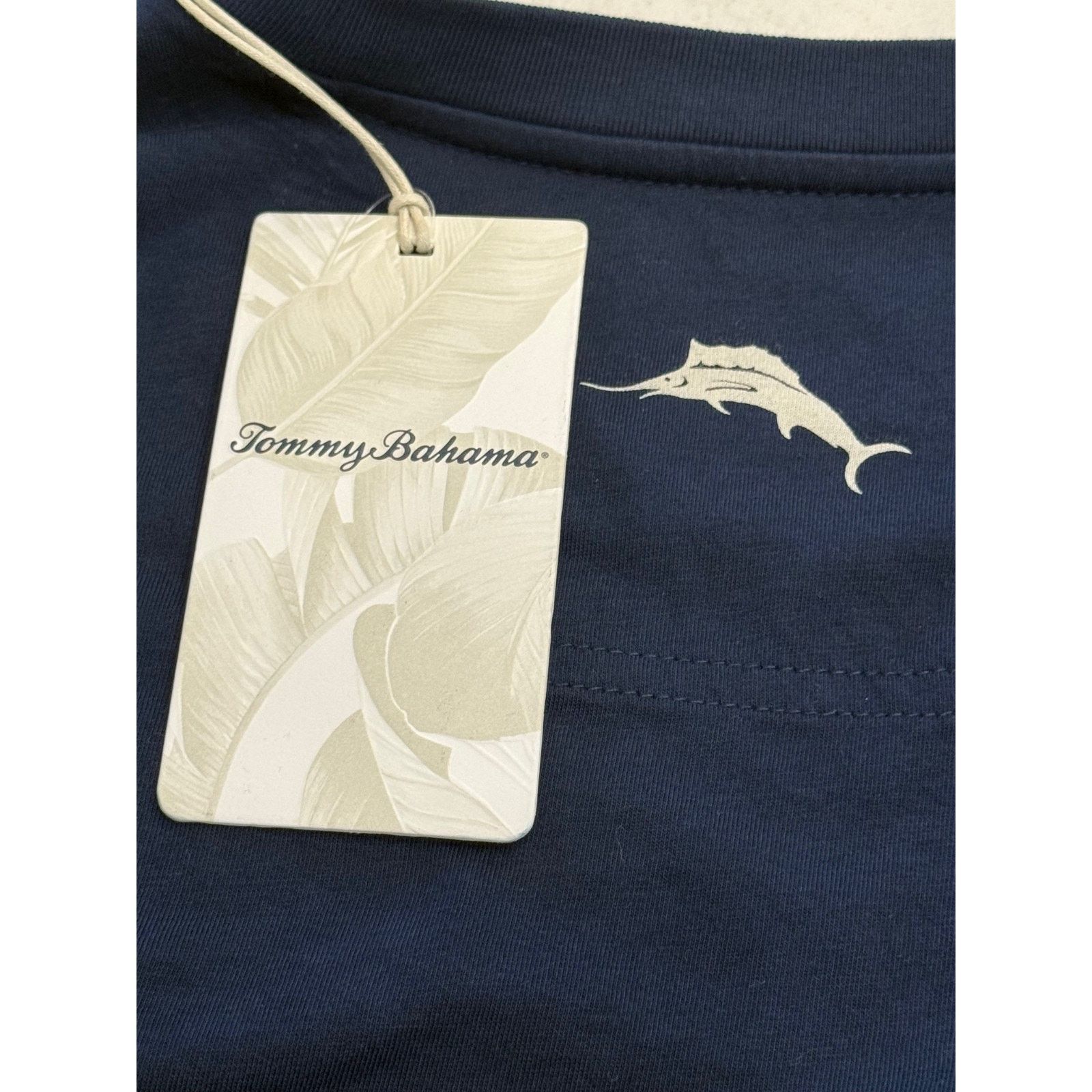 Tommy Bahama NEW TOMMY BAHAMA TShirt MLB Catch The Sunset Men Medium Blue Size US M / EU 48-50 / 2 - 8 Thumbnail