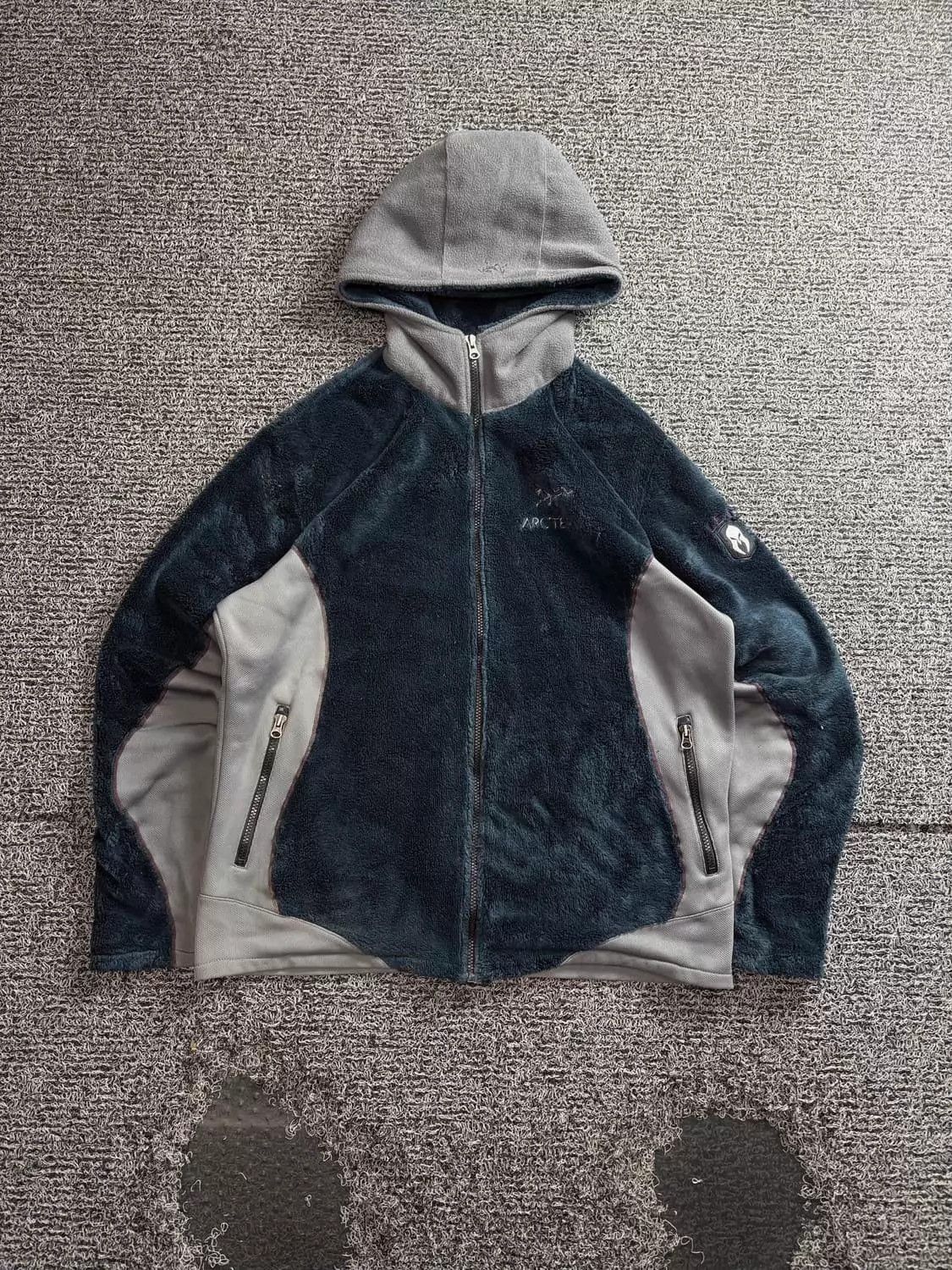 Arc'teryx Arcteryx Vtg Apache Fleece Jacket Unisex (Bust 62, L65) Size XXL / US 16-18 / IT 52-54 - 2 Thumbnail