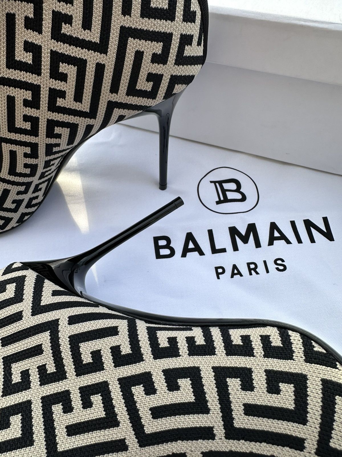 Balmain Balmain Paris Skye Stretch Knit Ankle Boot EU 40 Women US 10 Size US 10 / IT 40 - 7 Thumbnail